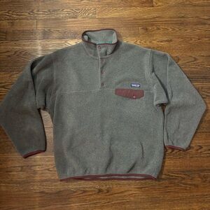 Patagonia Synchilla Quarter Snap Polar
Fleece Pullover Mens Size M